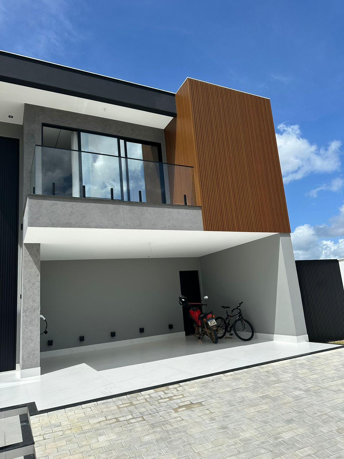 WhatsApp Image 2025-09-22 at 13.24.45 (1)