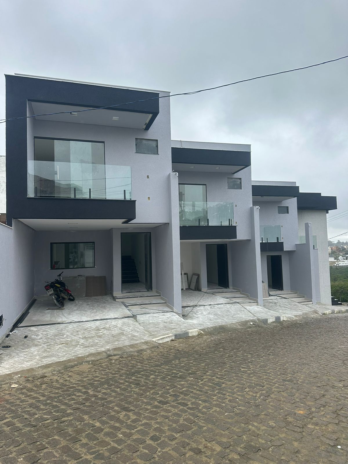 WhatsApp Image 2025-09-22 at 13.24.51 (1)